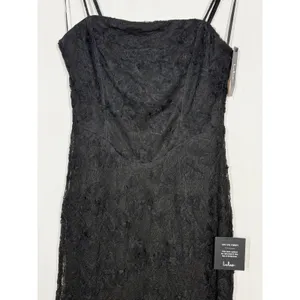 Lulus Joni Maxi Dress Women's Size Medium Black 3D Floral Applique Lace Slit NWT thumbnail 5