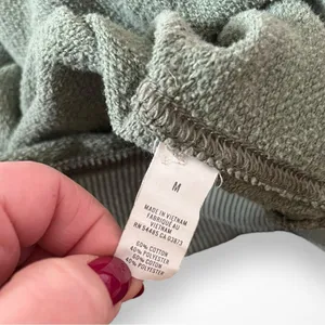 AERIE Women's Green Cropped Hooded Sweatshirt Medium‎ | GUC thumbnail 6