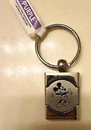 NWT Disney Mickey Mouse Walt Disney World Metal Keychain - Disney thumbnail 1