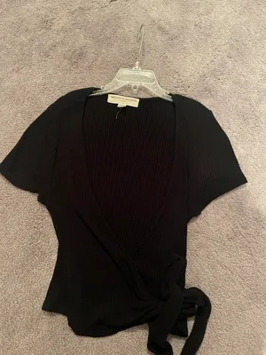 Urban Outfitters Crop thumbnail 3