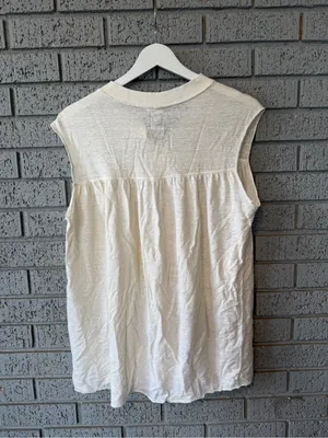 NSF Exposed Seam Sleeveless Henley Size P thumbnail 3