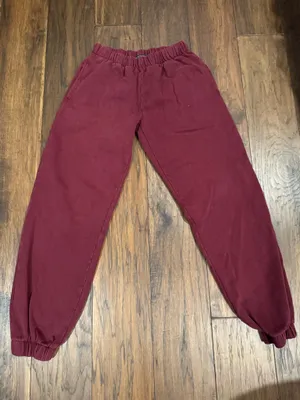 Brandy Melville Rosa Sweatpants thumbnail 1