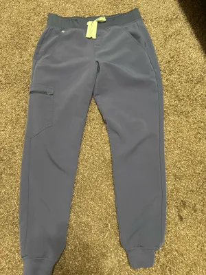 FIGS Scrubs Set thumbnail 2