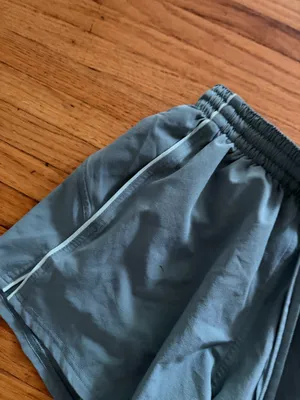 Lululemon Shorts 3" High-Rise thumbnail 2