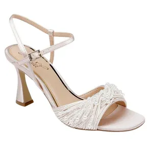 NWT Jewel Badgley Mischka Fanny Pearl Stiletto Heel Sandals Champagne Brown 9M thumbnail 1