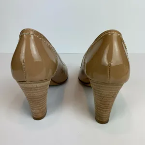 AGL Attilio Giusti Leombruni Pumps 5‎ Nude Patent Leather Heel 35 Italy thumbnail 3