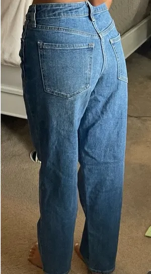 Old Navy High Rise OG Loose(Secret Smooth Pockets) baggie jeans thumbnail 2