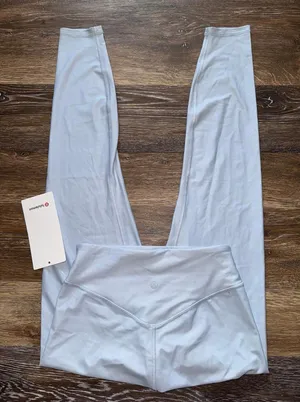 Lululemon Wunder Under Senseknit High Rise 25” Starch Blue Size 6 NWT thumbnail 1