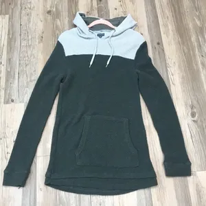 Woman’s Boho Earth Bound green sweatshirt Medium thumbnail 5