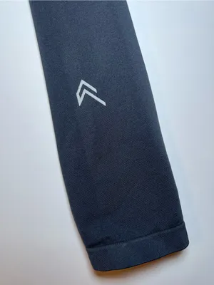 Oner active effortless lift seamless leggings size large thumbnail 3