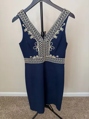 Lilly Pulitzer Navy Blue‎ Gold Embroidered Silk Dress Size 6 thumbnail 2