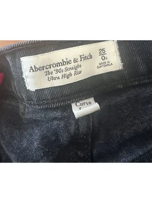 ABERCROMBIE & FITCH 90s Straight Ultra High Rise Black Distressed Jeans Sz 25/0 thumbnail 2