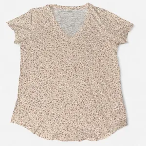 Old Navy Tan Animal Print Short Sleeve T-Shirt, size LARGE TALL thumbnail 1