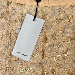 Vero Moda Sequins and Lace Mini Skirt Size 165/68A US 6 thumbnail 8