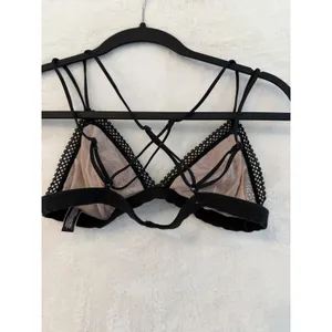 Victoria's Secret Black Lace Strappy Bralette Medium Triangle Cross Back Mesh thumbnail 6