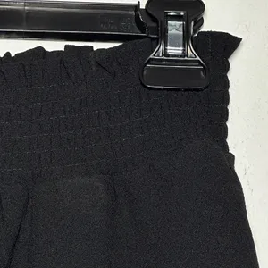 1. State‎ Black Smocked Waist Wide Leg Shorts XS Polyester Dressy Casual thumbnail 4