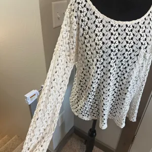 Honlua Wahine White‎ Crochet Lace Bathing Suit Swim Cover Up Long Sleeve Sheer M thumbnail 2