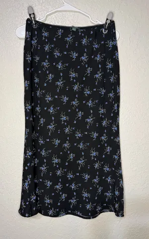 Wild Fable Skirt Midi Floral thumbnail 1