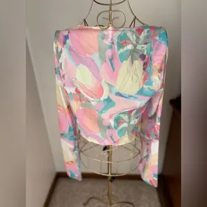 Princess Polly Sheer Floral Tie Front Crop Top Size 6 Pink thumbnail 8