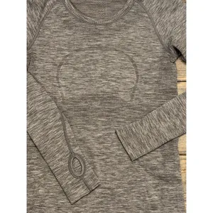 Lululemon Swiftly‎ Tech Long Sleeve Shirt Heathered Grey Size 6 Activewear Top thumbnail 3