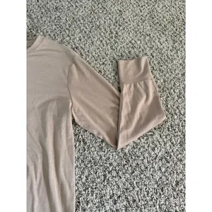 Trendy Queen Women's Oversized Tan‎ Thumb Hole Long Sleeve Tee Size Large thumbnail 5