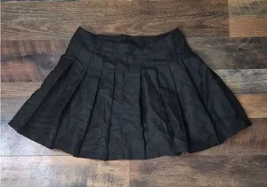 Black Pleated Mini Skirt - Women Medium Gorpcore Preppy Emo thumbnail 1