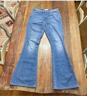 7 For All Mankind Ultra High Rise Skinny Boot Jeans Medium Wash Blue Size 28 thumbnail 1