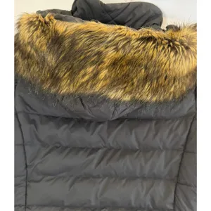 The North Face Women Nitchie Insulated Parka in Black sz. M thumbnail 10