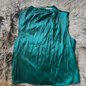 Abercrombie & Fitch High-Neck Blouse thumbnail 2
