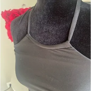 Adika black‎ tank small thumbnail 5