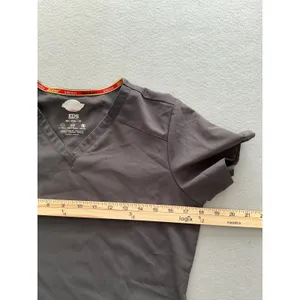 Dickies EDS Essentials Scrub Top XS Excellent Gray V-Neck Short Sleeve Stretch thumbnail 6
