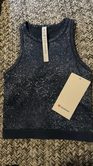 Lululemon Tank thumbnail 6