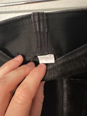 NWOT Halara high waisted denim shorts black thumbnail 4