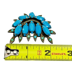 Vintage Turquoise Blue Glass Brooch Silver Tone Prong Set Petals Brooch Pin thumbnail 3