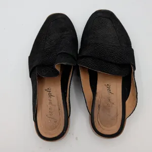 Free People At Ease Black Leather Snakeskin‎ Embossed Loafer Mules EU 37 Womens thumbnail 6