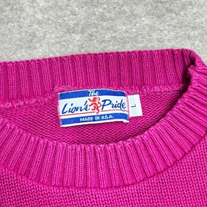 Vintage Lions Pride Magenta Pink Crewneck Sweater Made in USA Women Large Knit‎ thumbnail 2