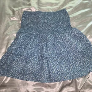 Blue Flowery Skirt thumbnail 2