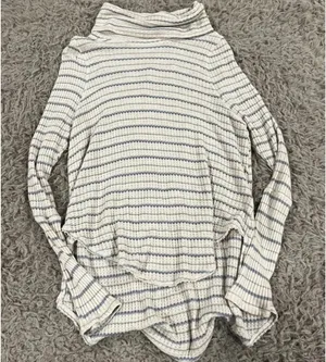 Free People Top thumbnail 2