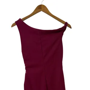 Lulus Becca Burgundy Twisted One-Shoulder Mini Dress size Small NWT thumbnail 7