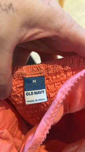 Old Navy Coral Ruffle Top M thumbnail 4