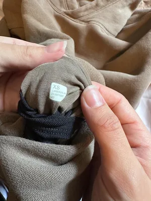 Lululemon Men’s Hoodie thumbnail 3