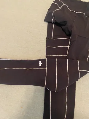 Alo Leggings thumbnail 2