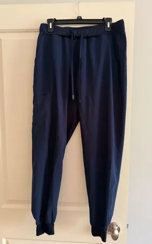 Amazon COZYFIT Scrub set thumbnail 2