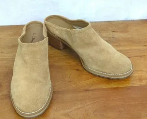 LL Bean Suede Lug Sole Chunky Heeled Mules Size 7.5 thumbnail 1