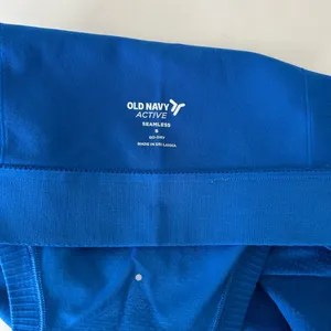 Old Navy Blue Sleeveless Workout Tank thumbnail 3