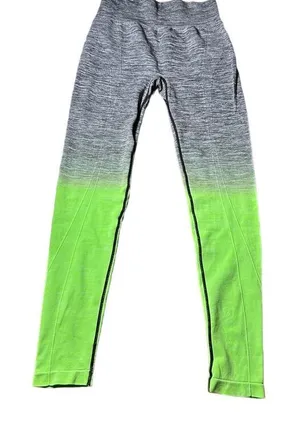 Running Girl Ombre Workout Leggings Gray Green Yoga Pants Athletic Wear‎ thumbnail 1