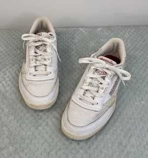 Reebok Club C85 Vintage Women’s Sneakers Size 7 thumbnail 1