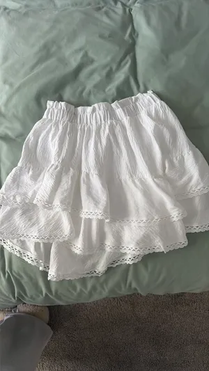 Amazon White Skirt thumbnail 2
