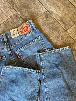 Levi’s Jeans thumbnail 5