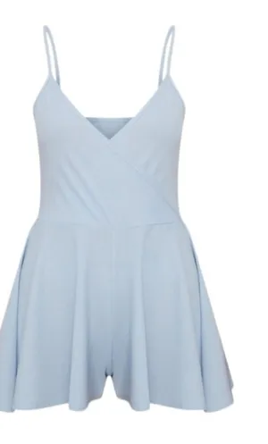 PrettyLittleThing -760 NWT Powder Blue Crepe Strappy Wrap Romper Women's sz 6‎ thumbnail 1